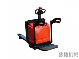乐投网站讲述物流搬运车的工作特点
